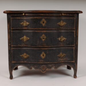 037 SWEDISH LATE BAROQUE BUREAU